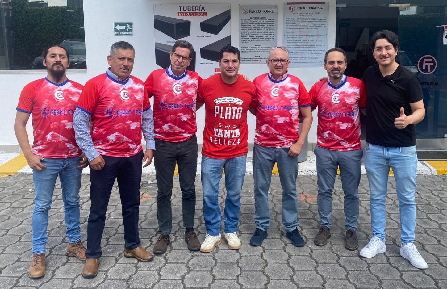 AUSPICIANTE DE CLUB COTOPAXI